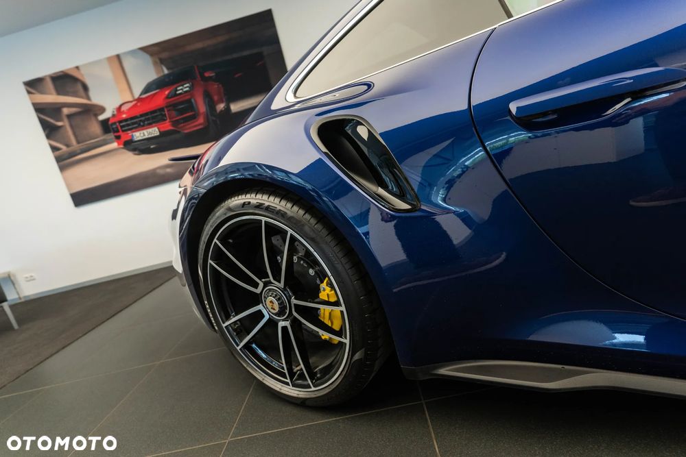 Porsche 911 Turbo S - 39
