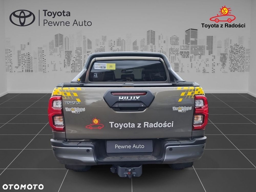 Toyota Hilux 2.8 D-4D mHEV Double Cab Invincible 4x4 - 6
