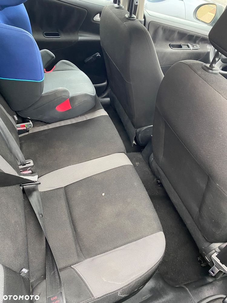 Peugeot 207 1.6 HDi Active - 7