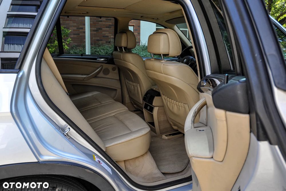 BMW X5 xDrive35d - 12