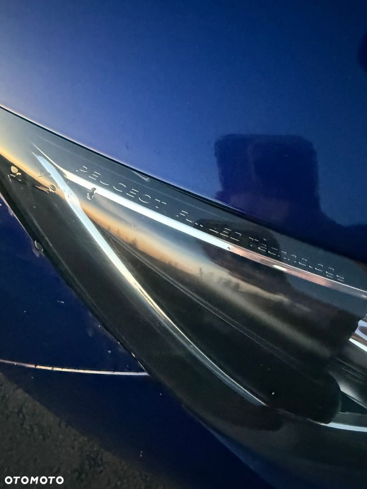 Peugeot 308 2.0 BlueHDi Allure S&S - 9