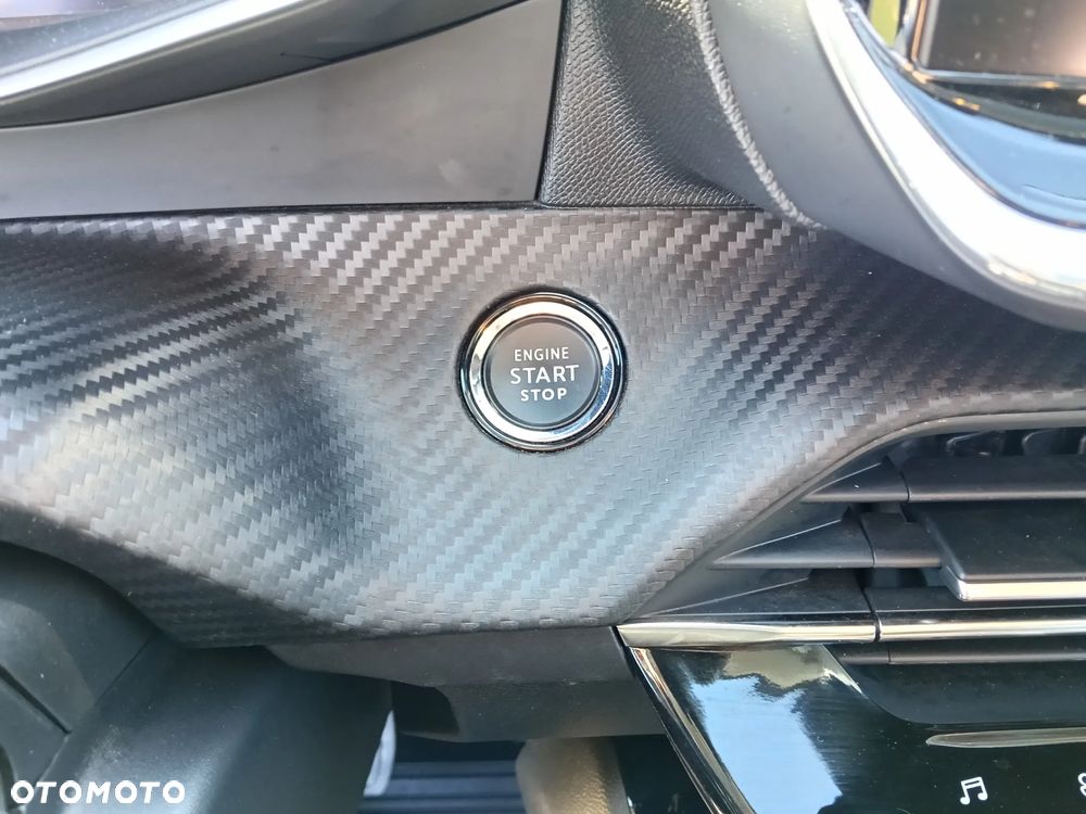 Peugeot 208 PureTech 100 Active - 26