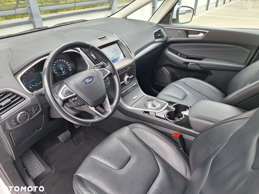 Ford S-Max 2.0 EcoBlue Titanium - 20
