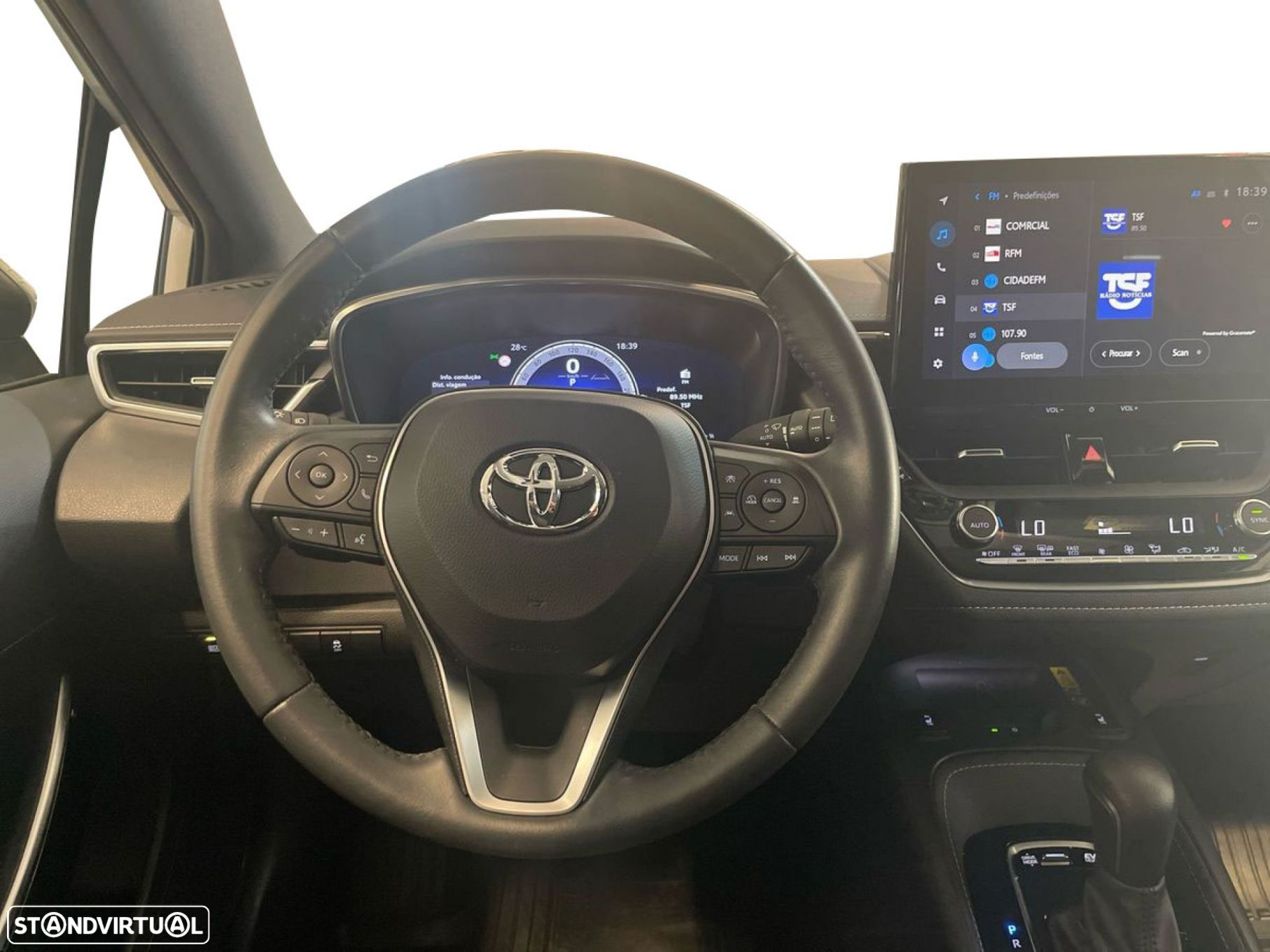 Toyota Corolla 2.0 Hybrid Exclusive - 9