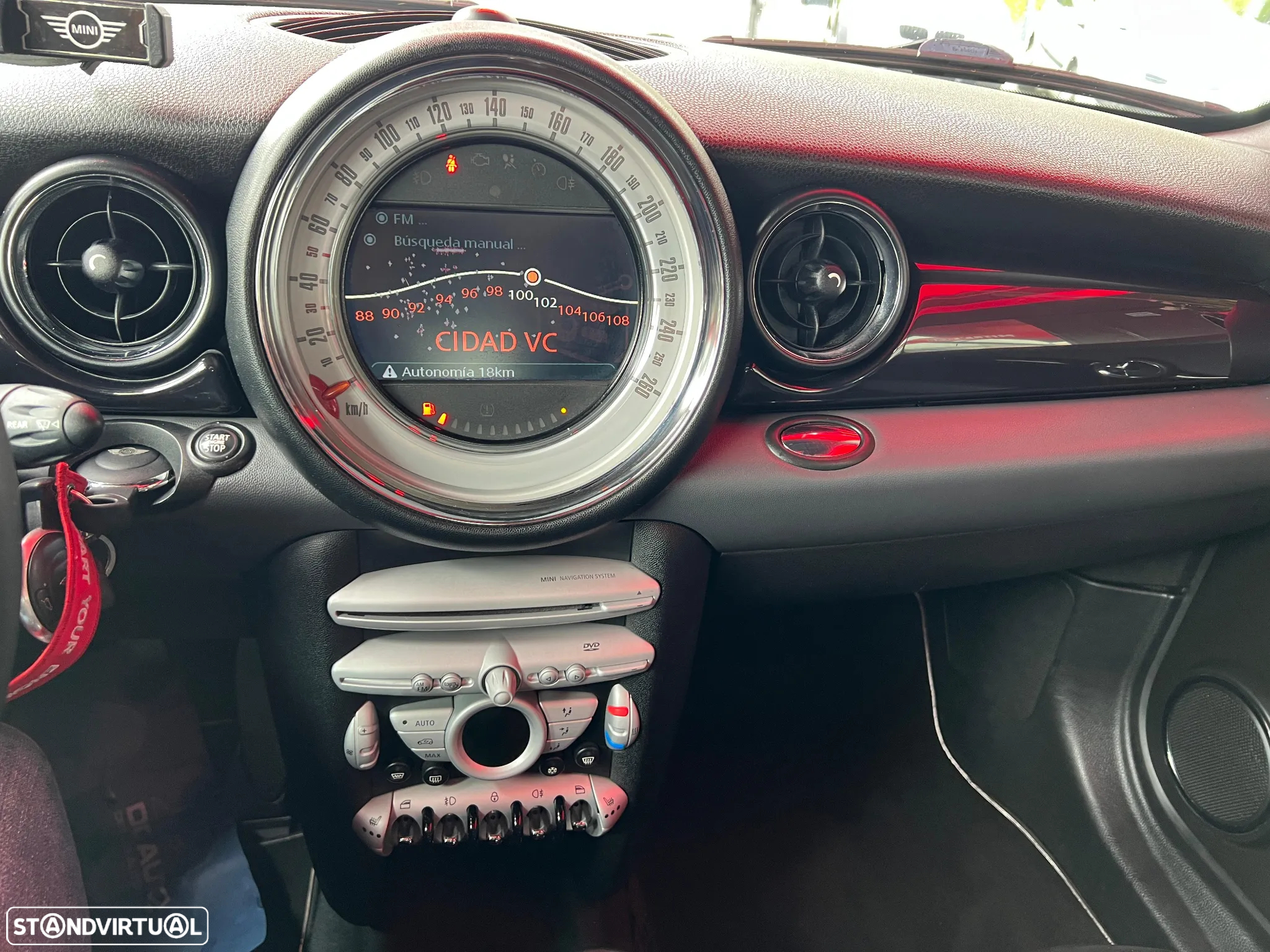 MINI Clubman Cooper D - 29