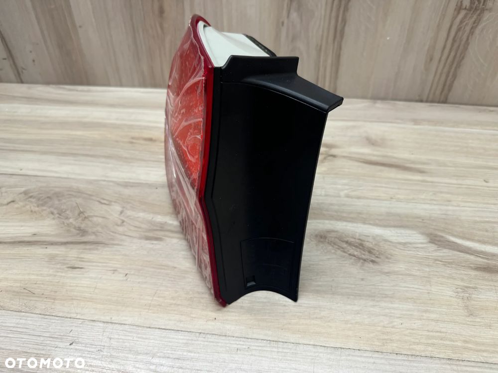 Lampa tylna lewa BMW E90 lift led Europa Nowa - 3