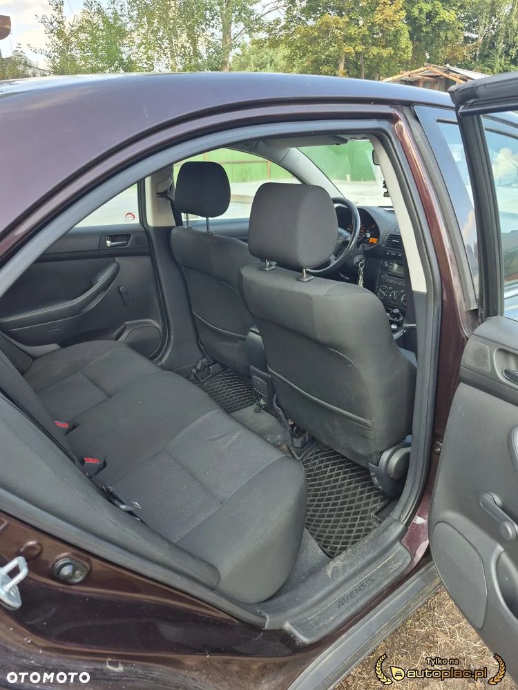 Toyota Avensis 2.0 D-4D Luna - 7