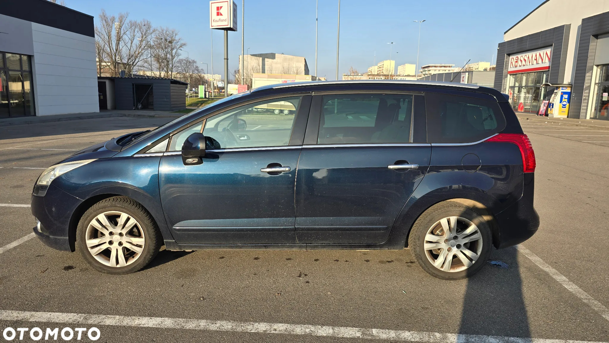 Peugeot 5008 1.6 THP Allure 7os - 3