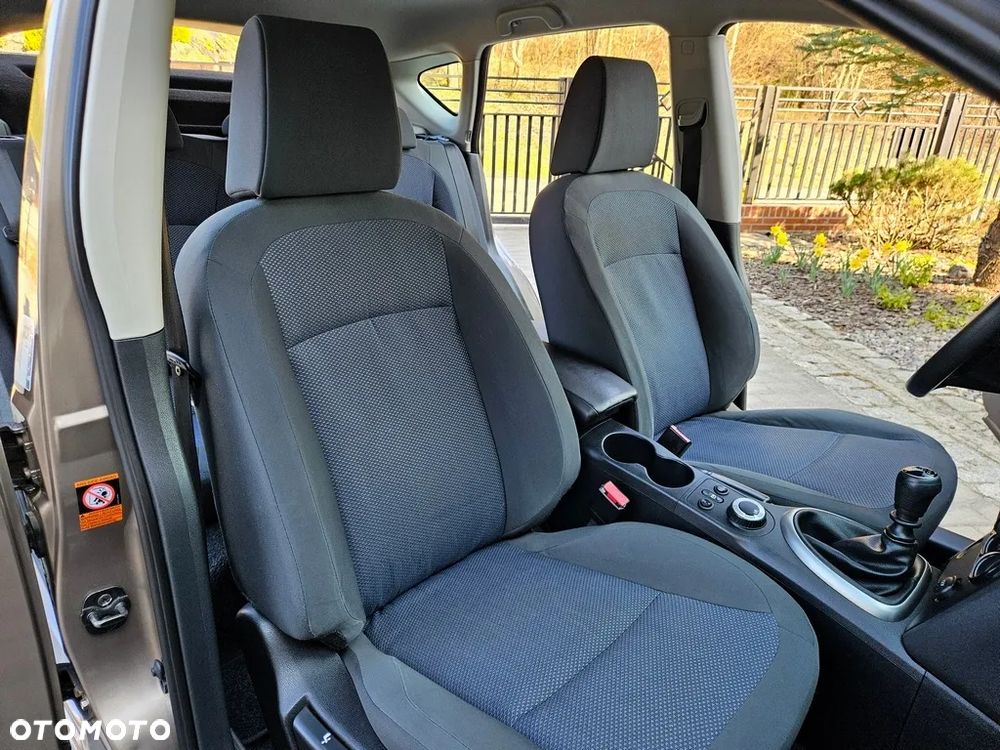 Nissan Qashqai - 12