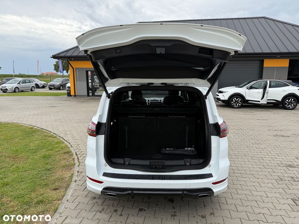 Ford S-Max 2.0 EcoBlue Twin-Turbo ST-Line - 27