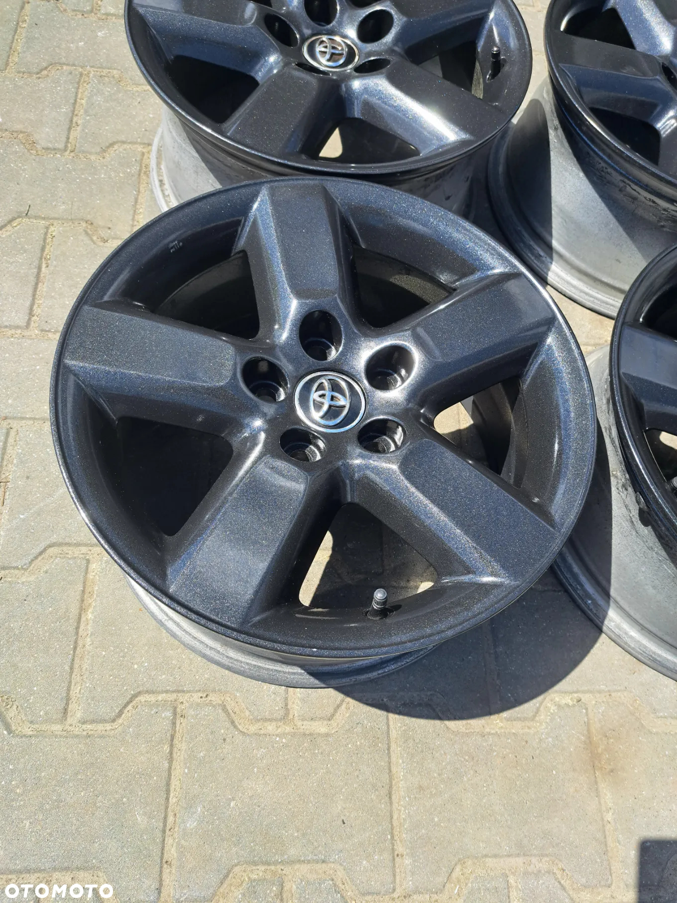 Alufelgi Toyota 16 cali 5x114.3 czarne - 7