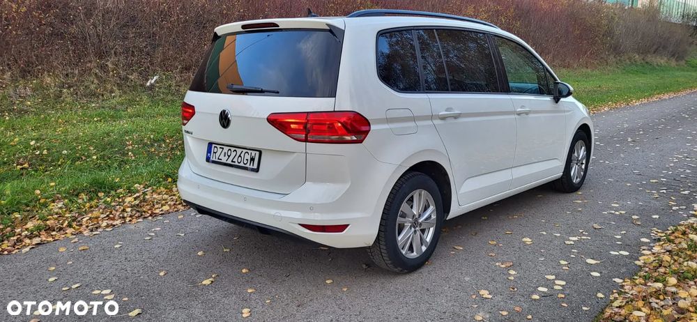 Volkswagen Touran 2.0 TDI BMT SCR Comfortline - 8