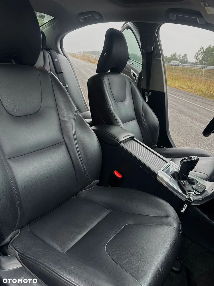 Volvo S60 - 13