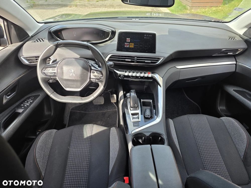 Peugeot 5008 1.5 BlueHDi Active S&S EAT8 - 12