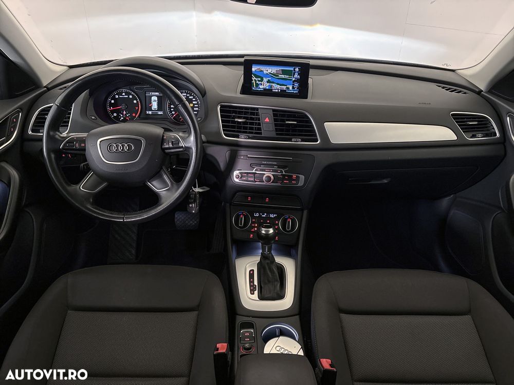 Audi Q3 1.4 TFSI Stronic Sport - 9
