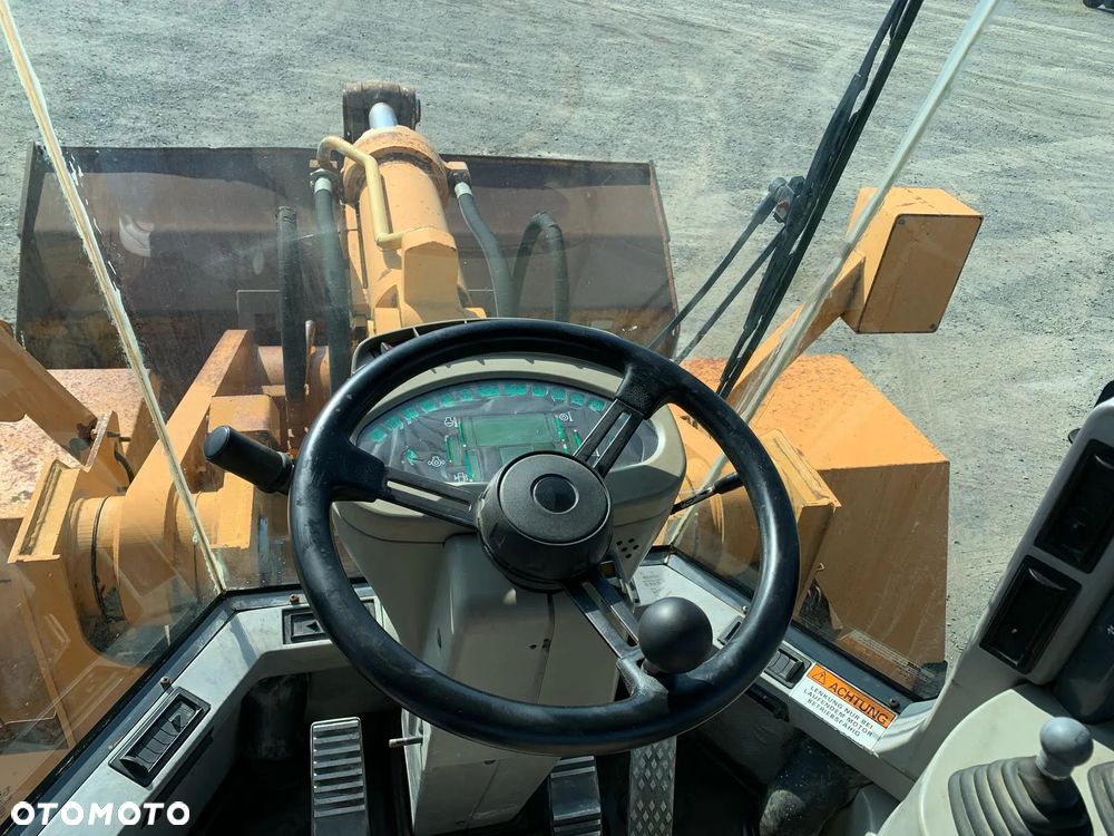 Case 921C ŁADOWARKA KOŁOWA - 12