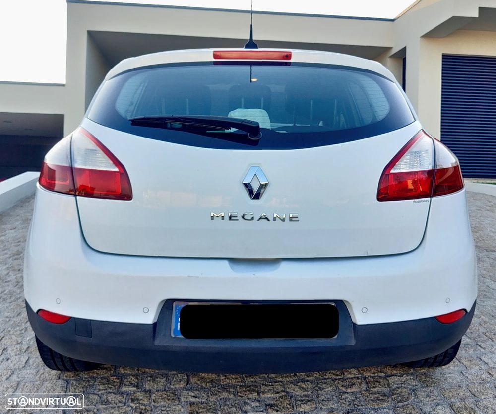 Renault Mégane 1.5 dCi Dynamique - 4