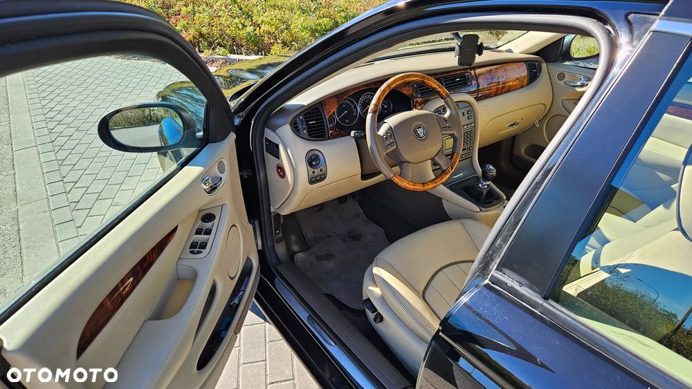 Jaguar X-Type 2.0 D Executive - 9