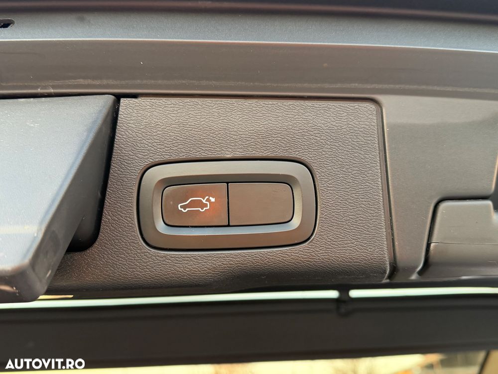 Volvo XC 60 D4 AWD Geartronic Inscription - 20