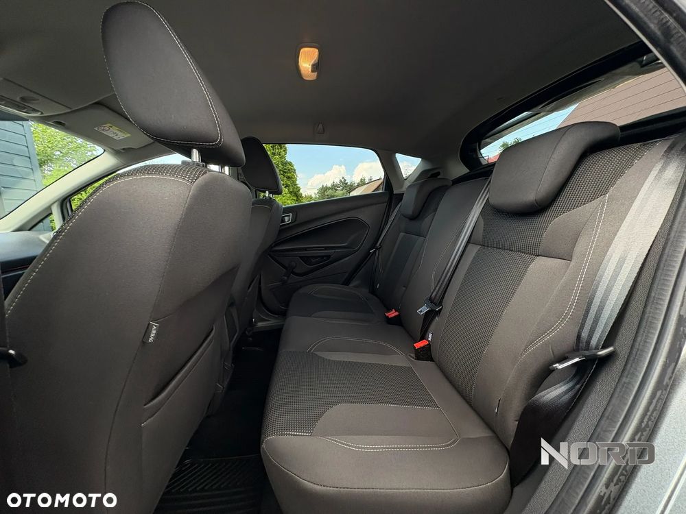Ford Fiesta 1.0 EcoBoost Titanium - 16