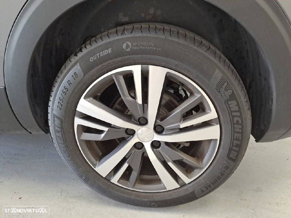 Peugeot 5008 1.5 BlueHDi Allure Pack EAT8 - 5