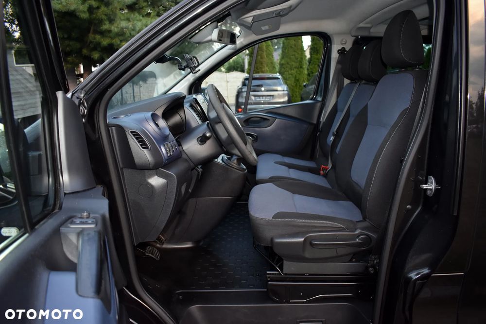 Opel Vivaro - 19