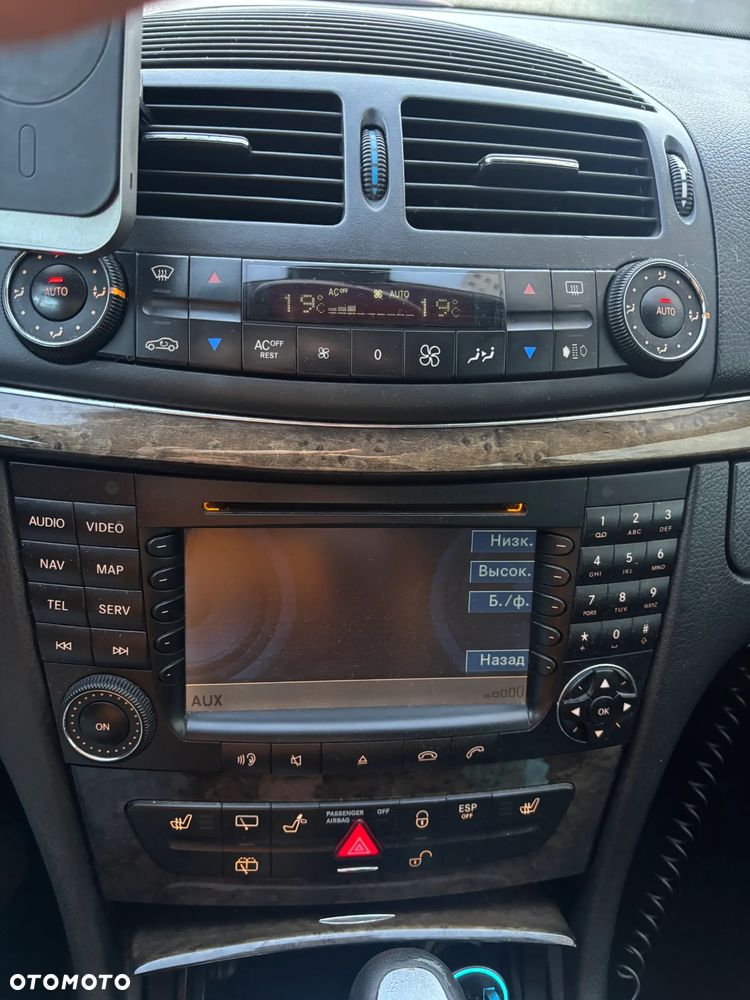 Mercedes-Benz Klasa E - 16