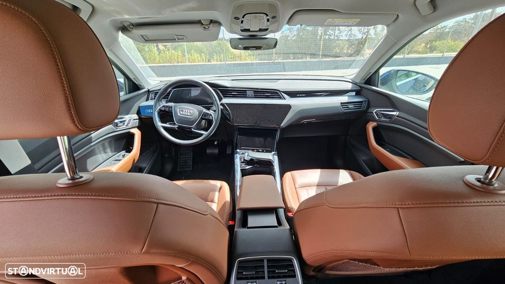 Audi e-tron 55 quattro - 4