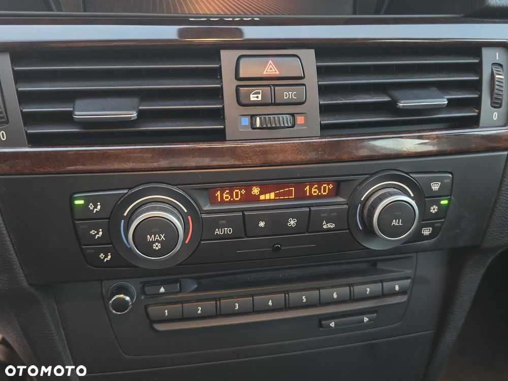 BMW Seria 3 - 30