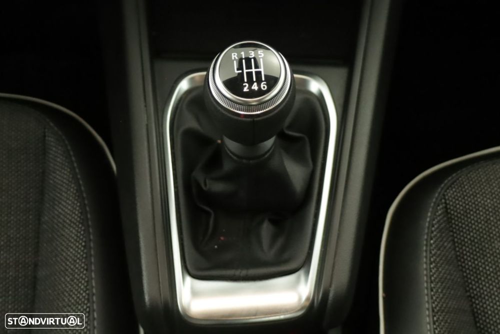 Renault Captur 1.0 TCe Techno Bi-Fuel - 14