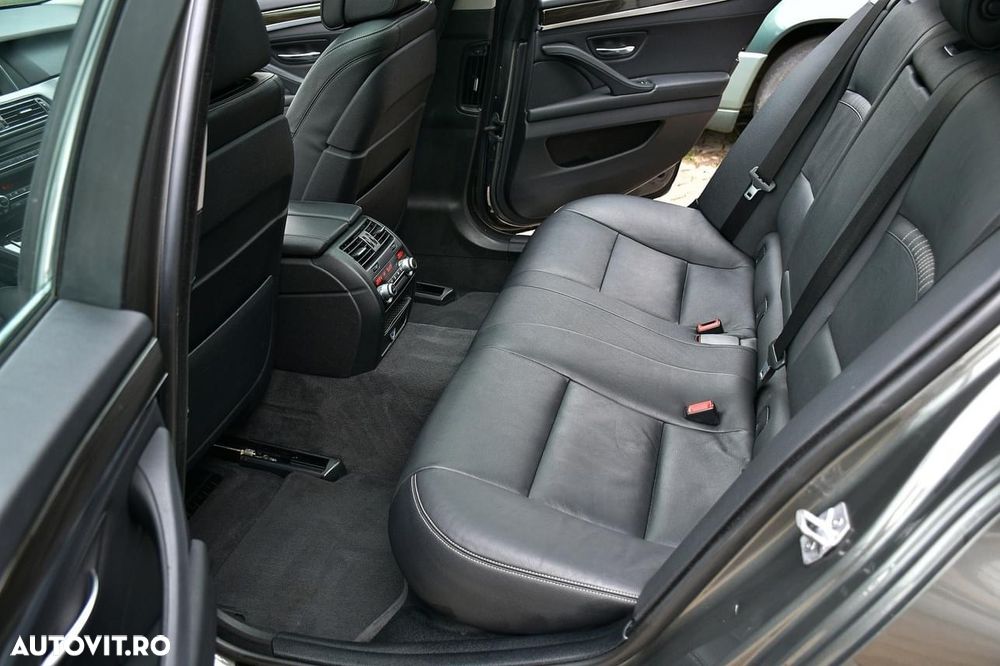 BMW Seria 5 535d xDrive Touring Aut. Luxury Line - 8