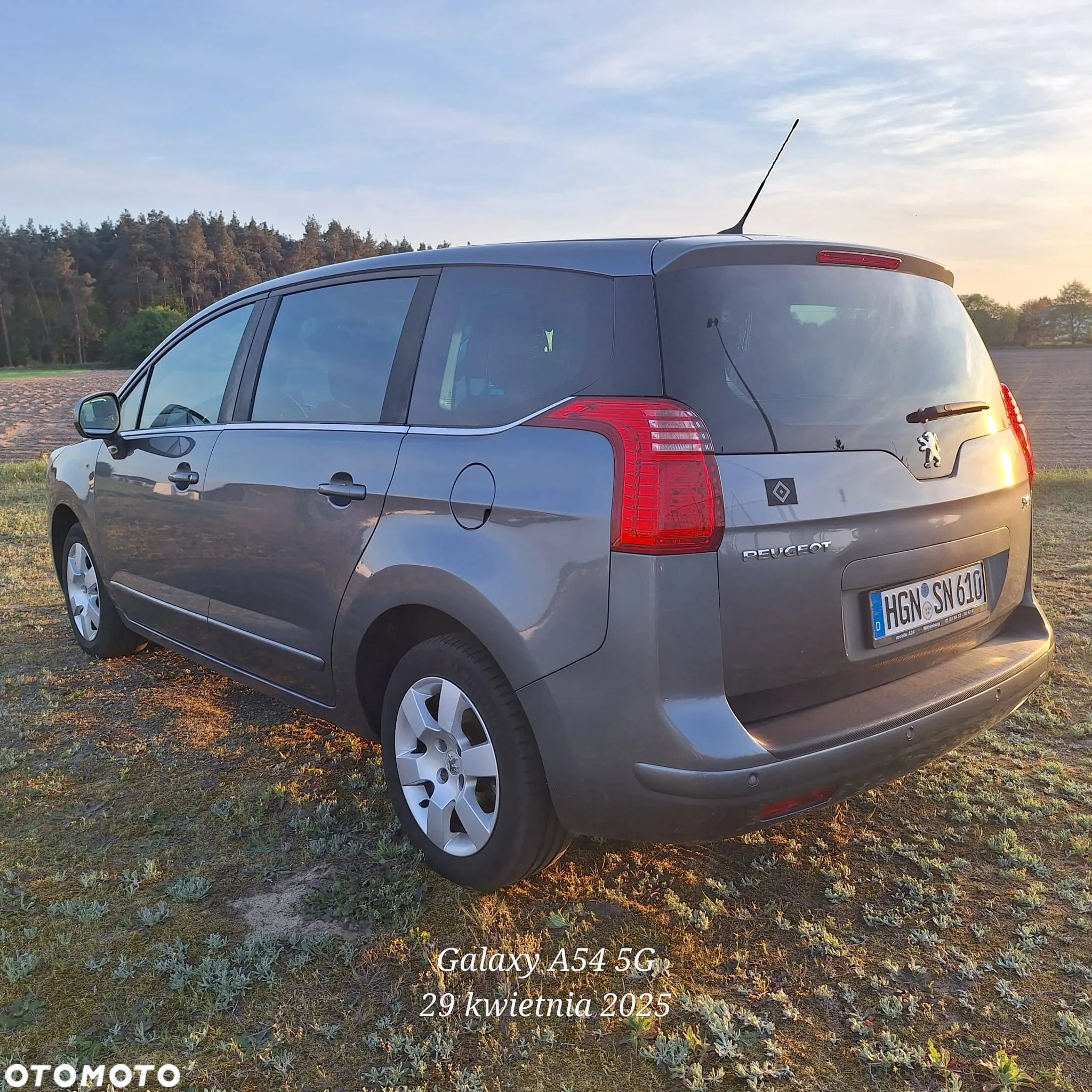 Peugeot 5008 1.6 THP Family 7os - 6
