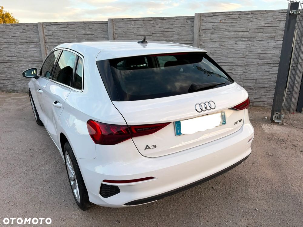 Audi A3 Sportback 30 TDI S tronic - 4