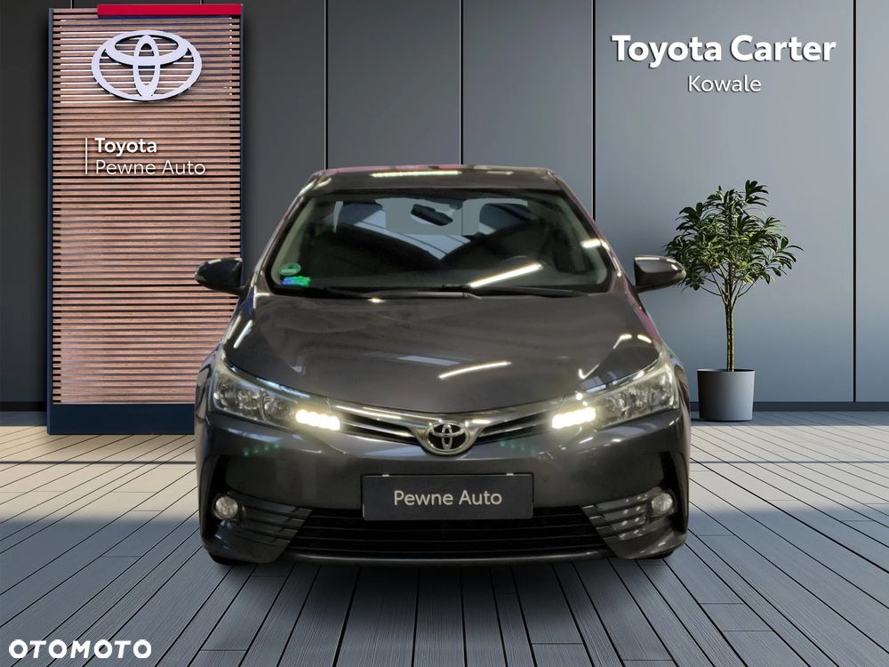 Toyota Corolla 1.6 Comfort - 8