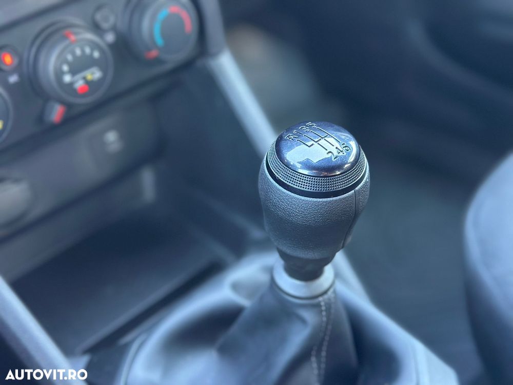 Dacia Duster ECO-G 100 Prestige - 35