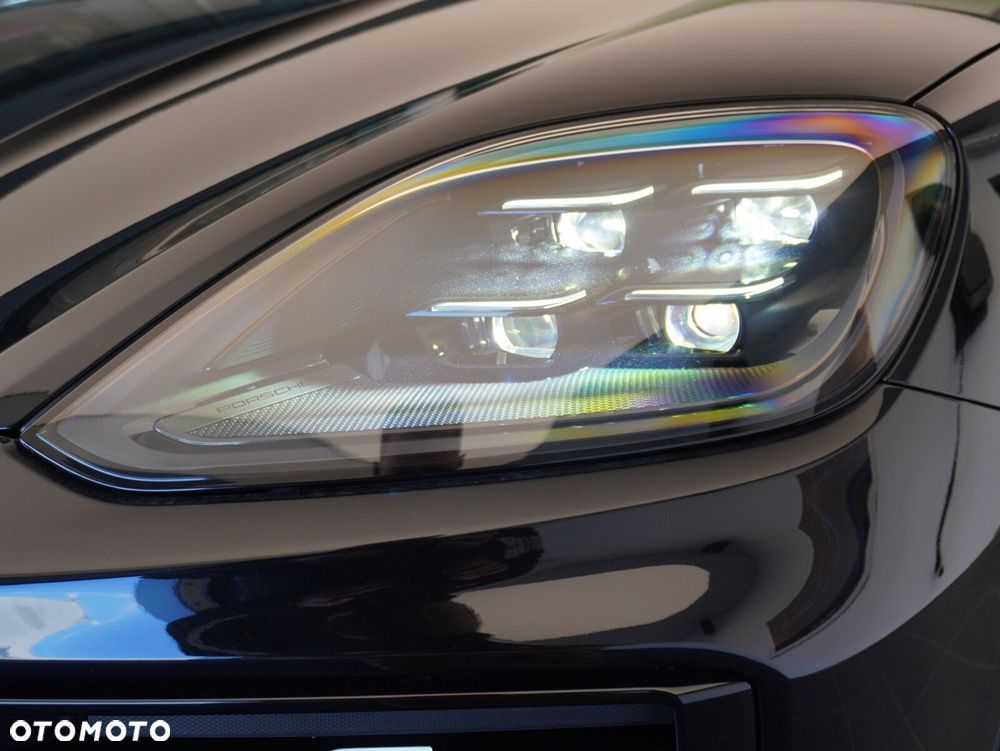 Porsche Cayenne S E-Hybrid PHEV Black Edition - 10