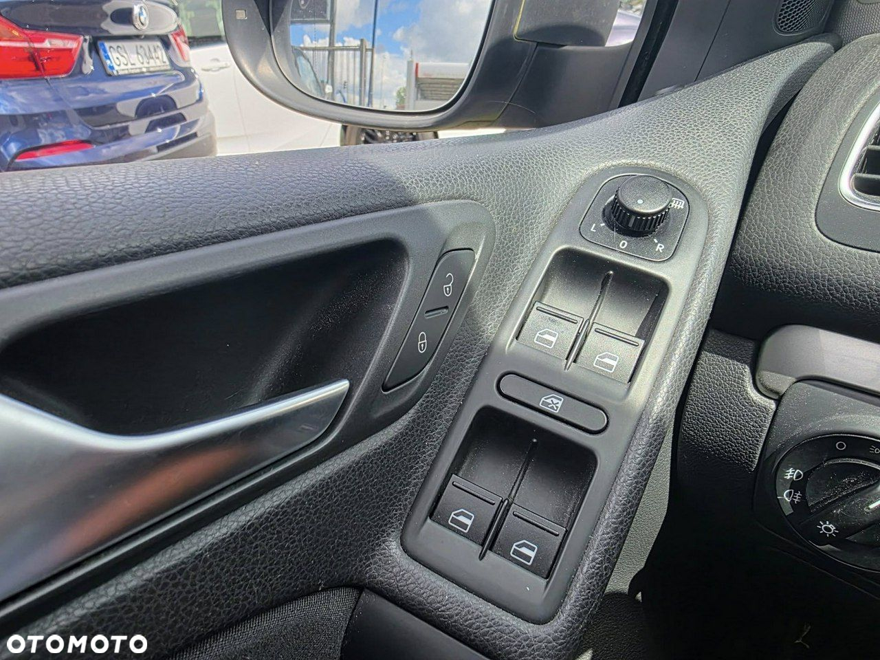 Volkswagen Golf 1.4 TSI MATCH - 10