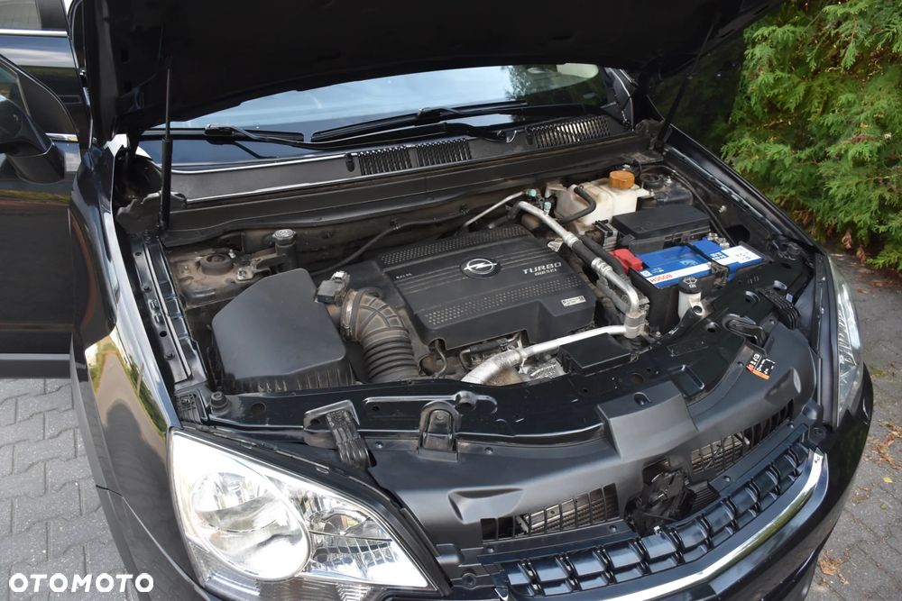 Opel Antara 2.2 CDTI Cosmo - 22
