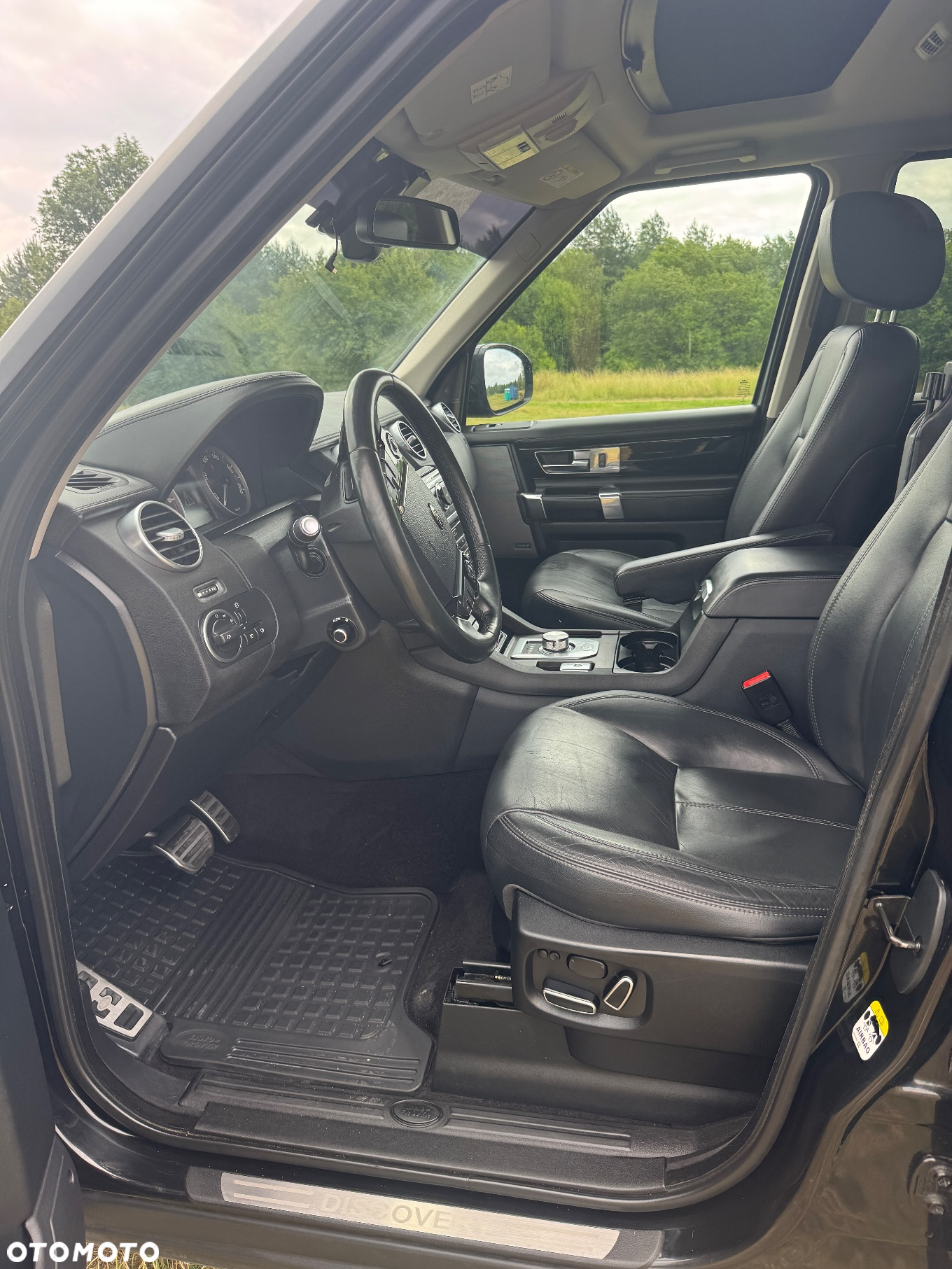 Land Rover Discovery - 17