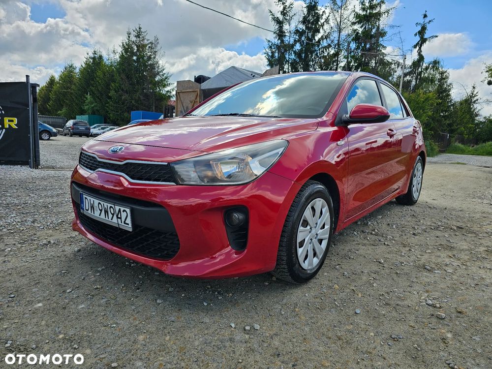 Kia Rio - 1