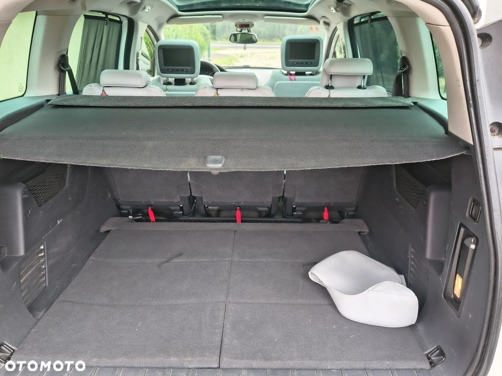Peugeot 5008 HDI 160 Automatik Active - 11