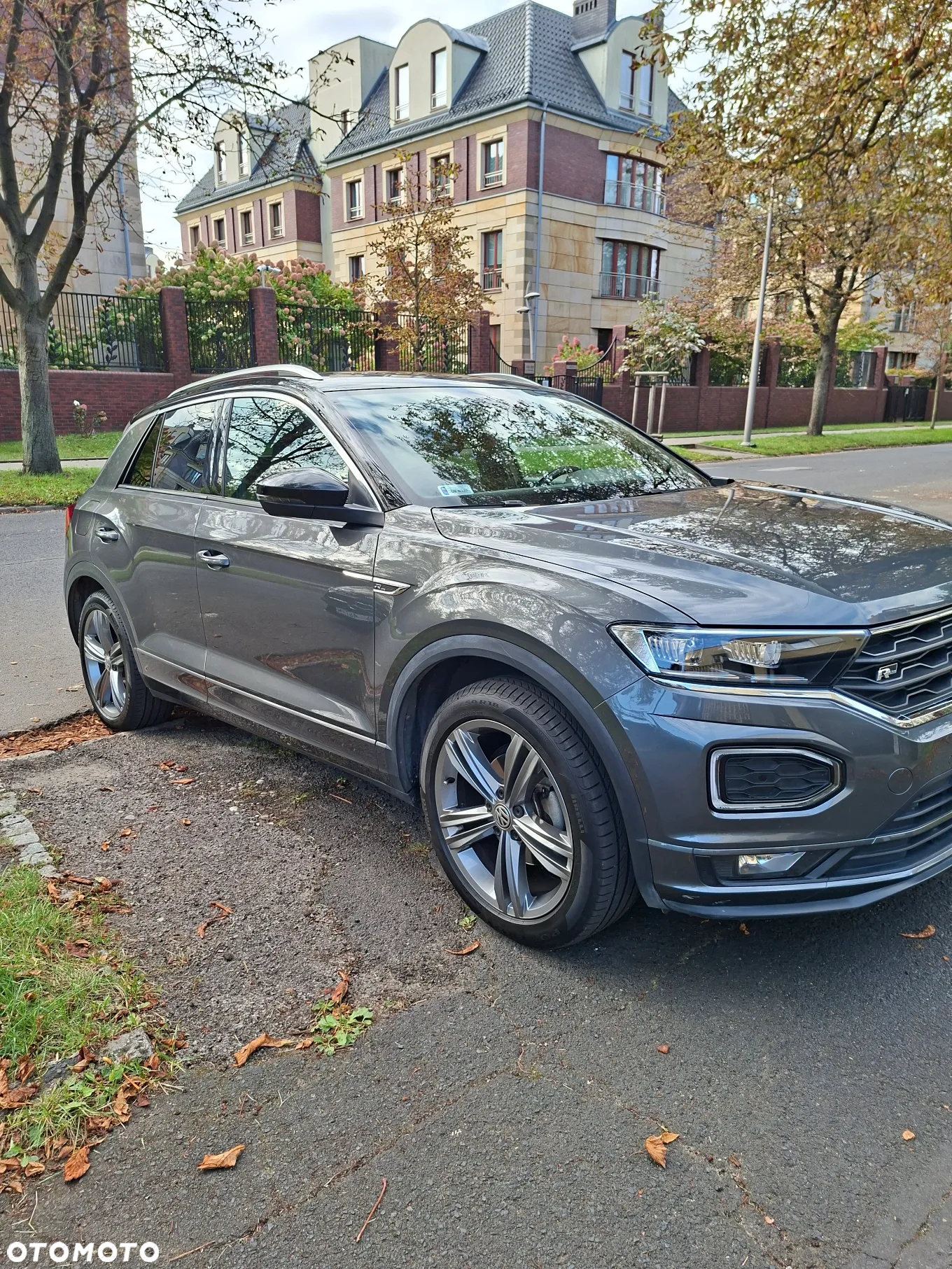 Volkswagen T-Roc - 11