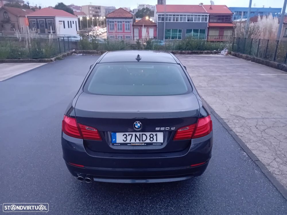 BMW 520 d Exclusive Auto 129g - 4