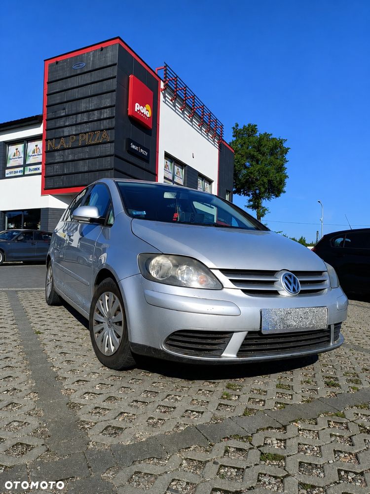 Volkswagen Golf Plus - 1