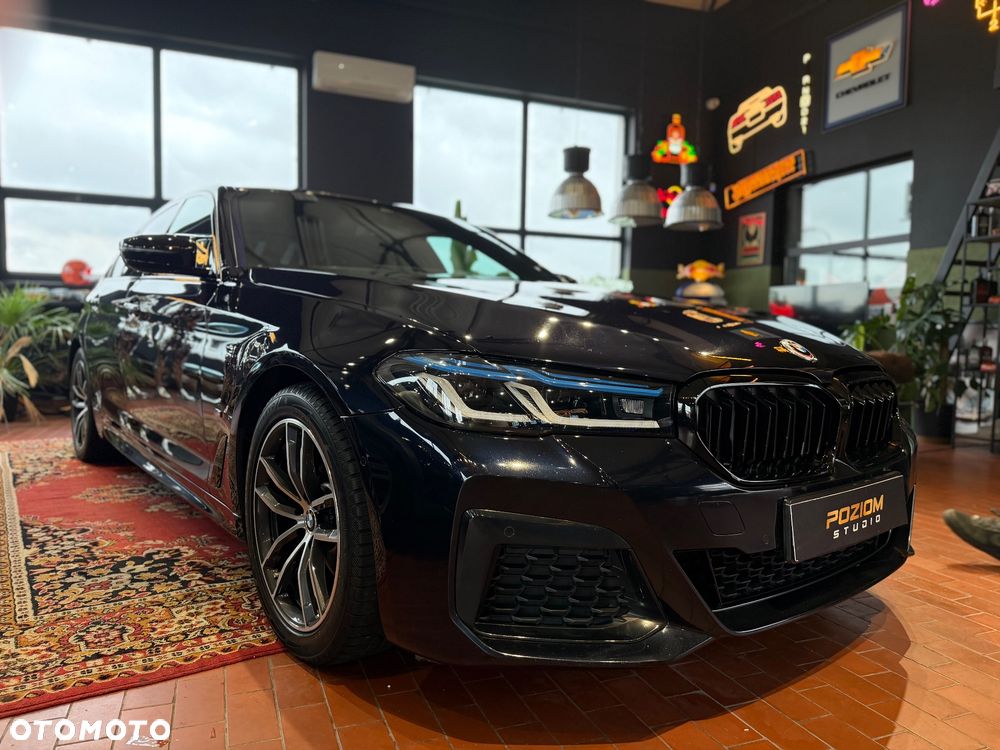 BMW Seria 5 518d mHEV - 2