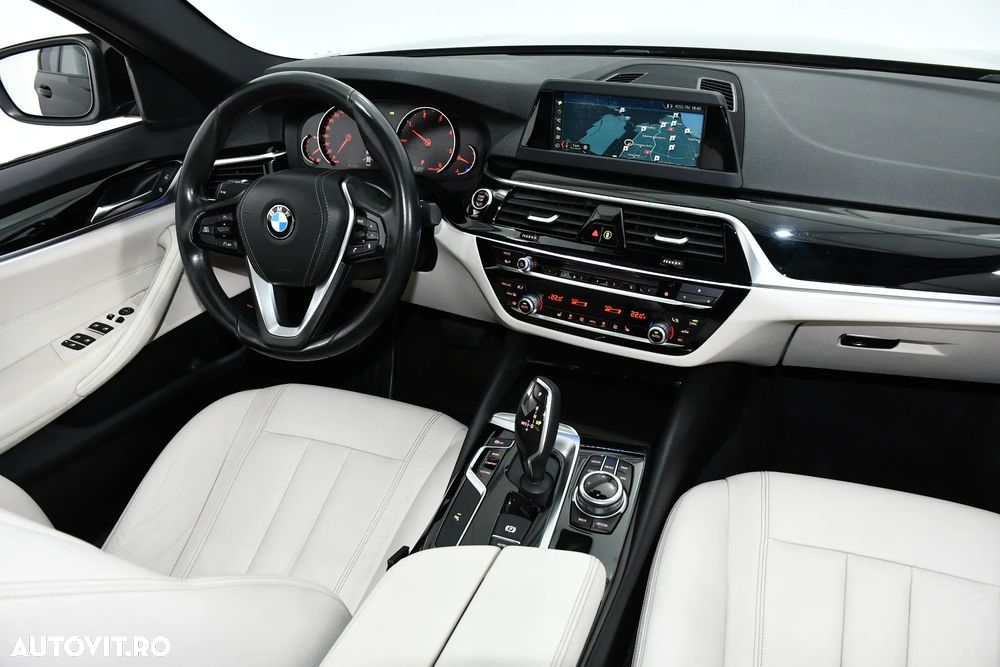 BMW Seria 5 520d Aut. - 4