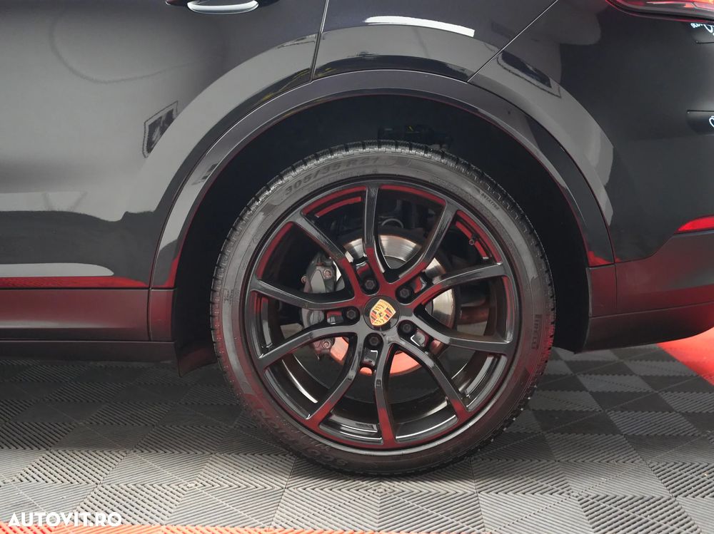 Porsche Cayenne Coupe S - 6