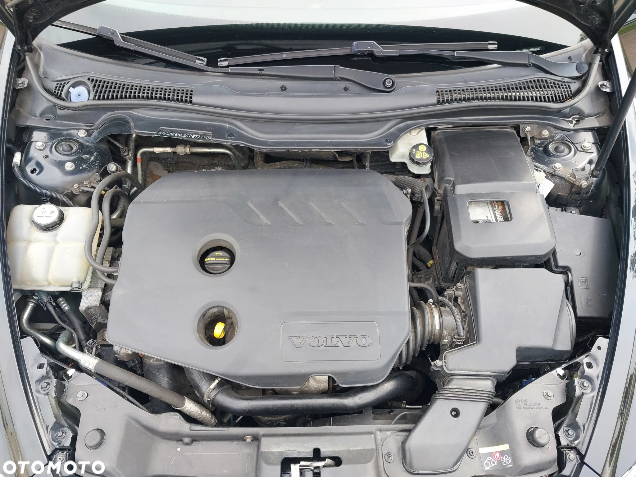 Volvo C30 D2 R-Design - 8