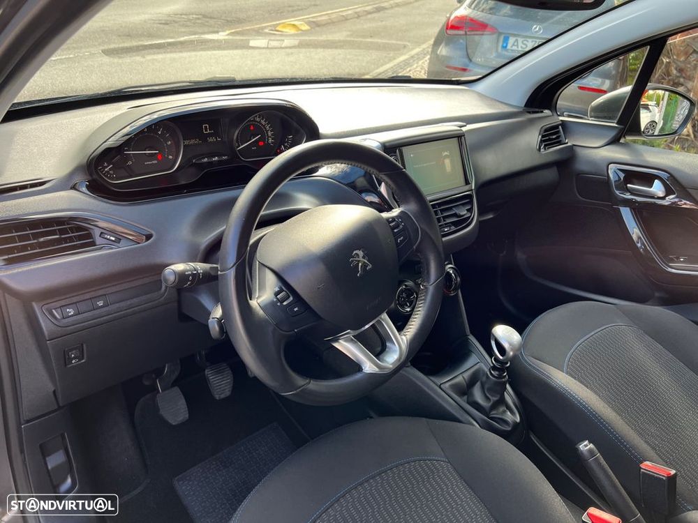 Peugeot 208 1.5 BlueHDi Allure Pack - 10