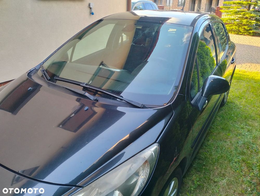 Peugeot 207 - 2